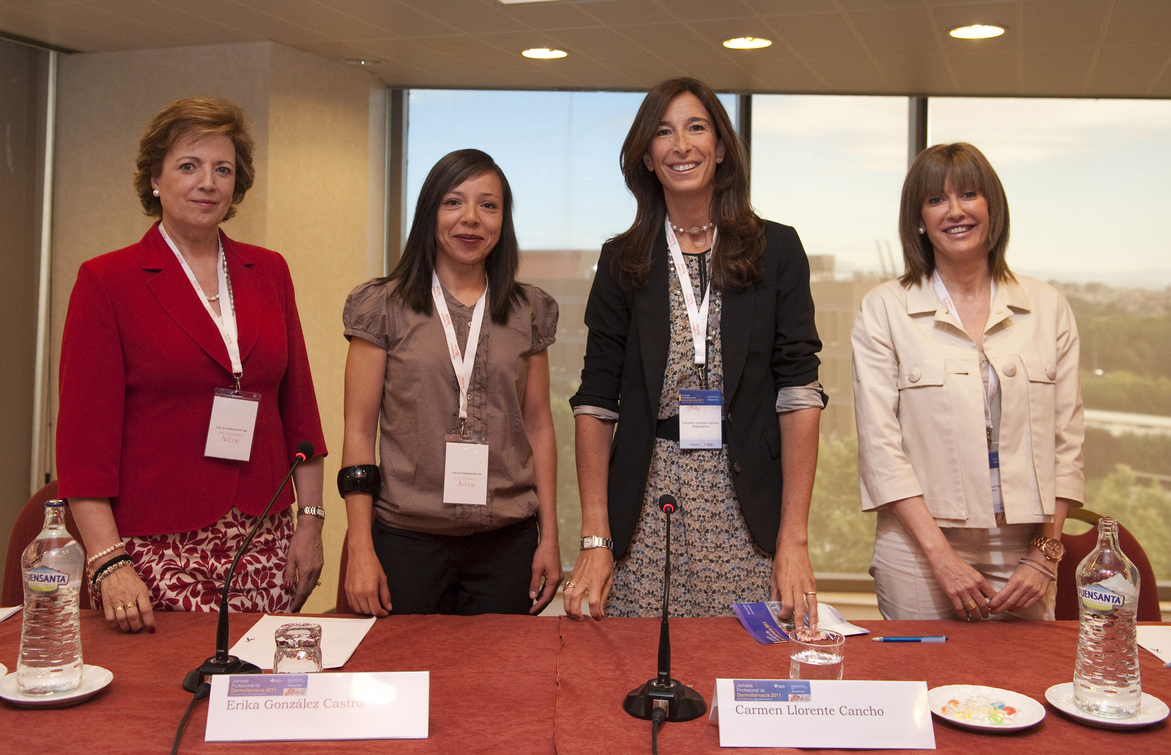 De izq. a der.: Carmen Corpas, Erika González, Carmen Llorente y Elia Roo