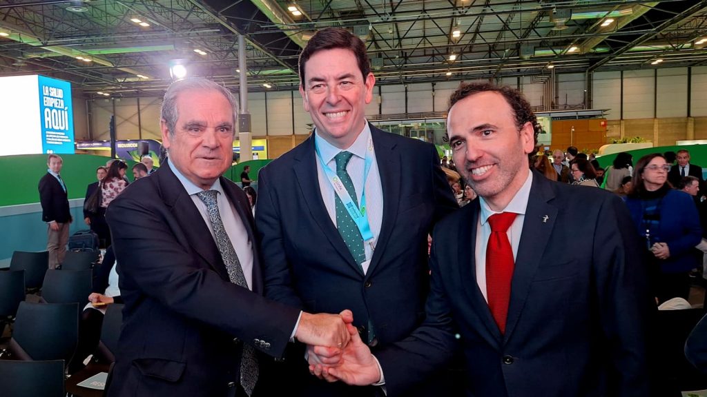 Jesús Aguilar defiende en ‘Infarma’ que la salud empieza en cada intervención del farmacéutico y en la forma en que acompaña a los pacientes